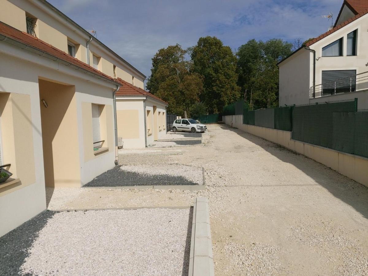 Villa DU Parc Montévrain Esterno foto